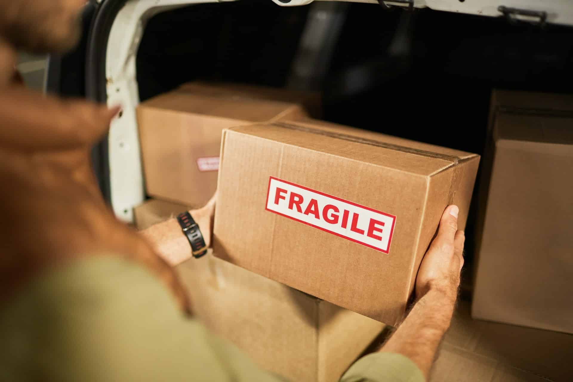 Shipping One-of-a-Kind Items in Colorado Springs with Confidence